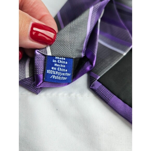 APT 9 Mens Neck Tie Purple Gray/black/ White Stripes 3.25 X 58.5 NWT Classic - Picture 5 of 5